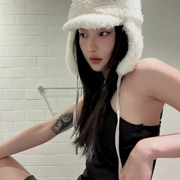 金山上的树叶